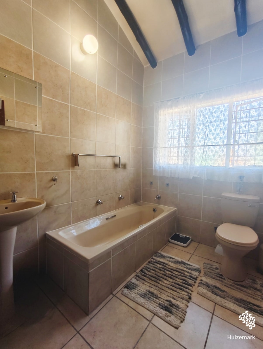 3 Bedroom Property for Sale in Vaalpark Free State